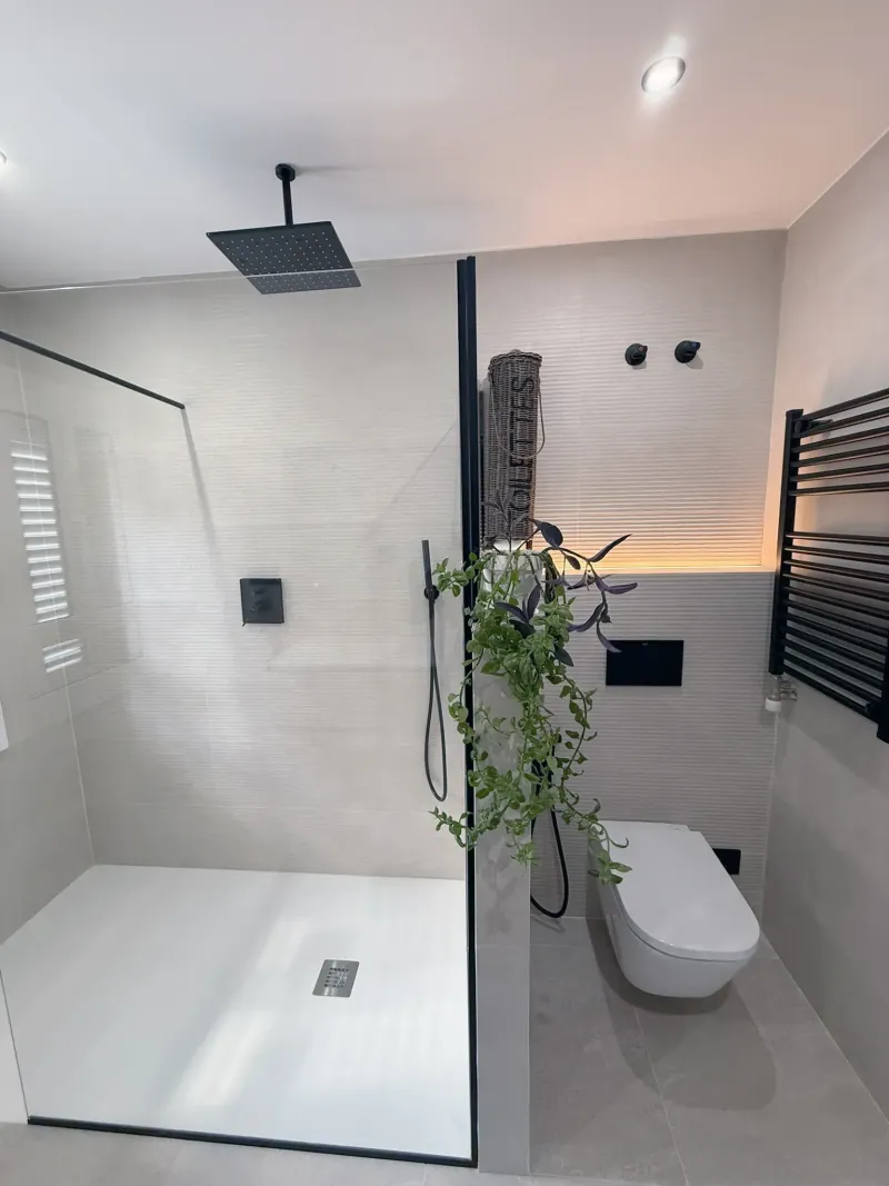 Reforma de baño y dormitorio en Barcelona (Lydia)